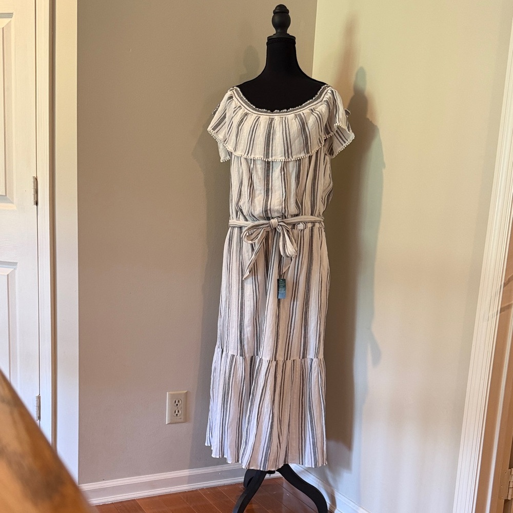 Lauren Ralph Lauren Cream and Black Striped Ruffle Off-Shoulder Maxi Dress